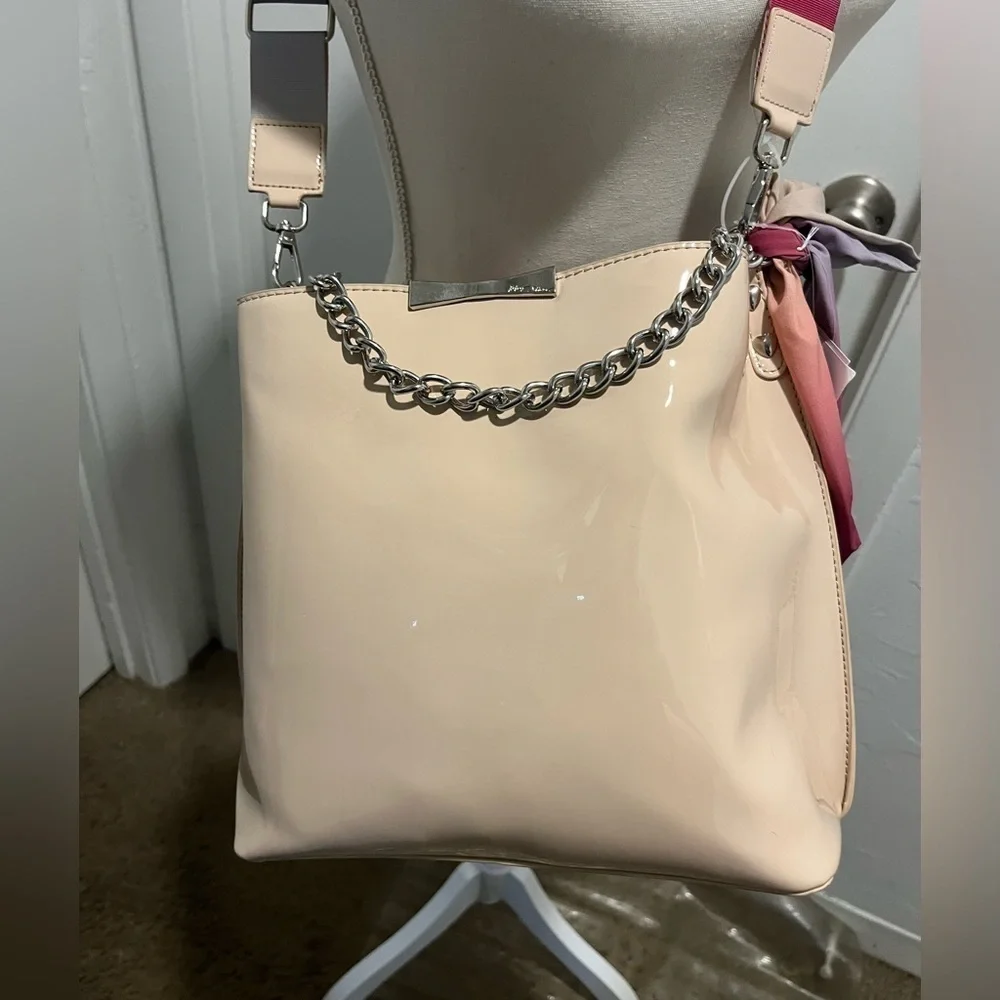 NWT Betsy Johnson Trista Bucket Bag with Scarf and chain